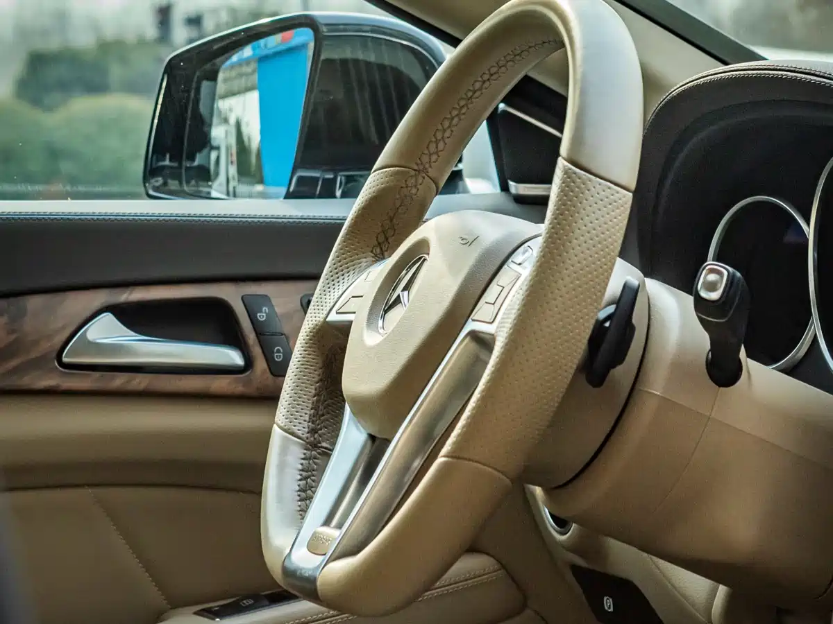 Mercedes-Benz CLS 2012 CLS 350 CGI фото 9