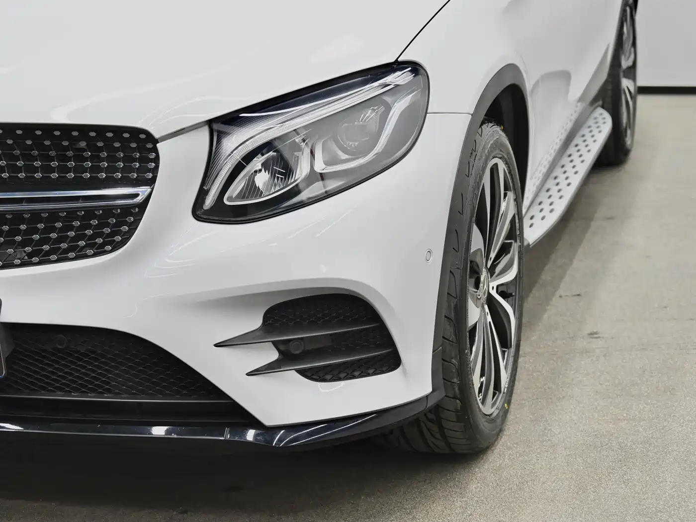 Mercedes-Benz GLC Coupe 2019 GLC 260 4MATIC Coupe SUV фото 28