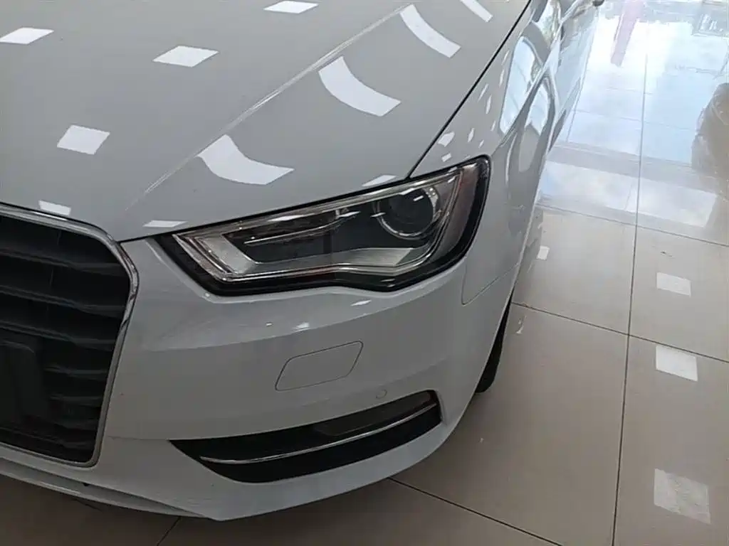 Audi A3 2016 Sportback 35 TFSI Leadership фото 24