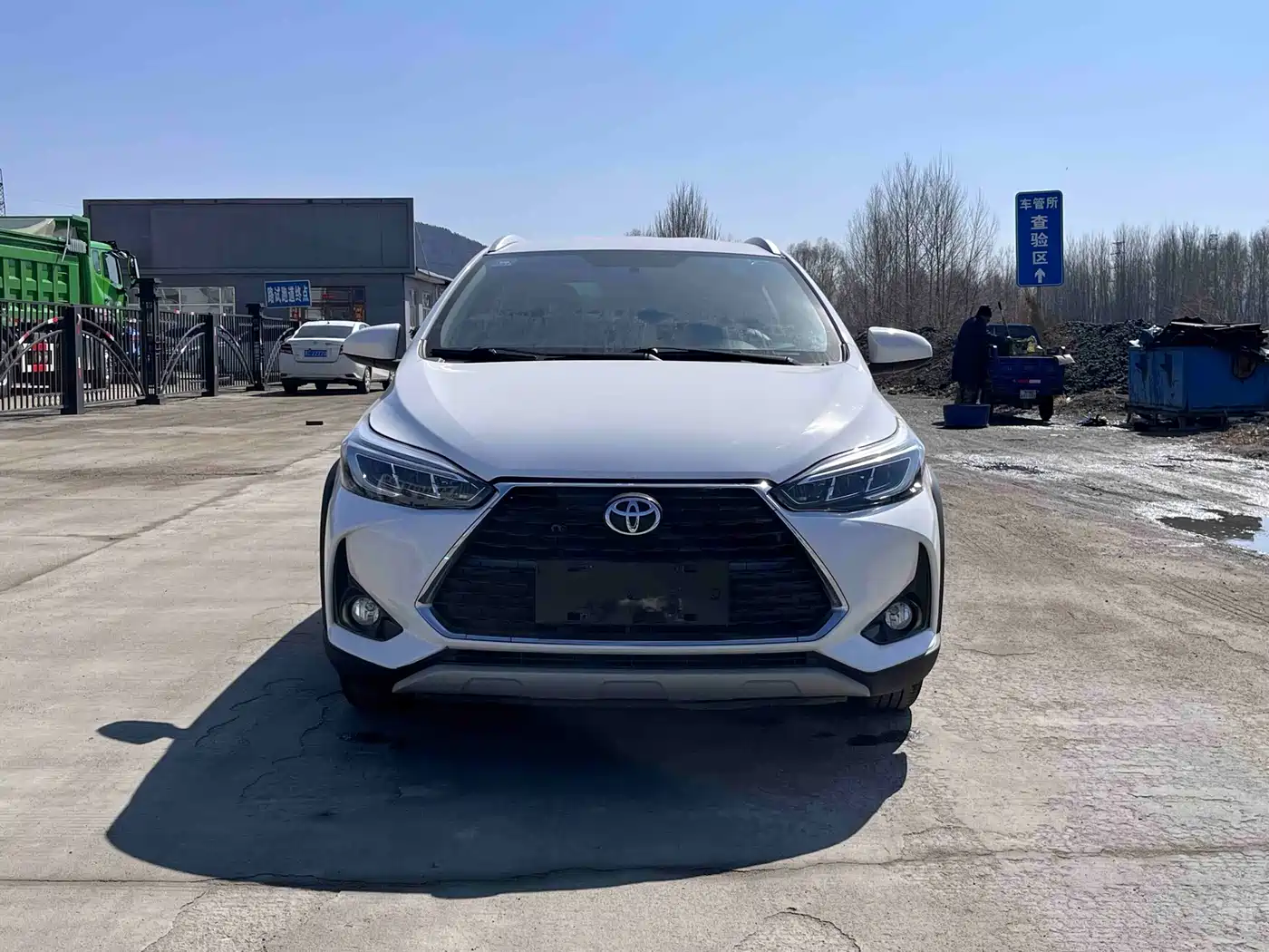 Toyota YARiS L Zhi Xuan 2022 Zhi Xuan X 1.5L CVT Luxury PLUS Edition фото 2