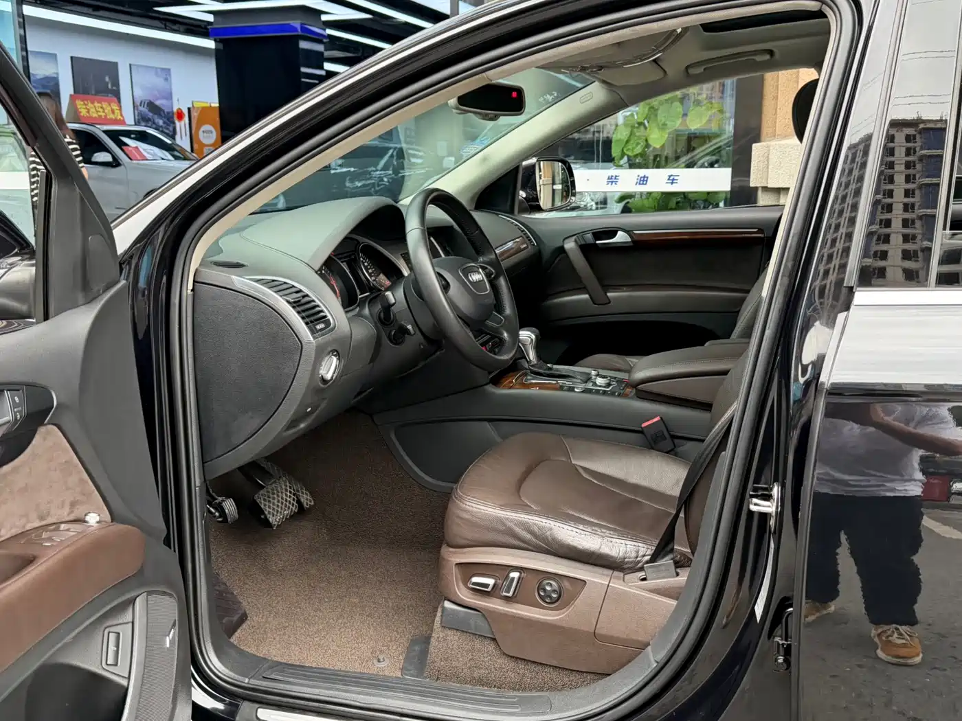 Audi Q7 2013 35 TDI Leading фото 4