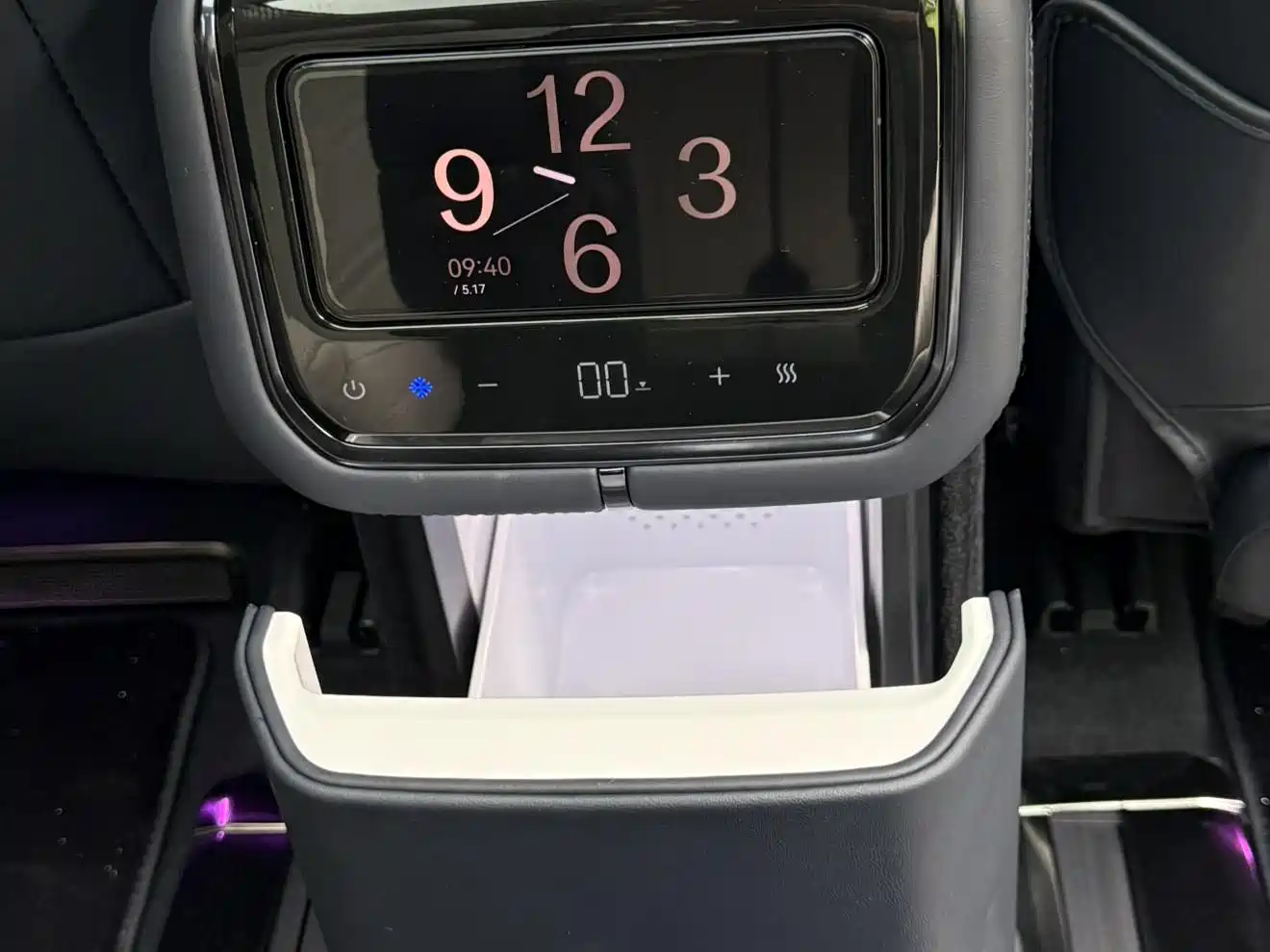 Zeekr 9X 2025 Standard Edition фото 14