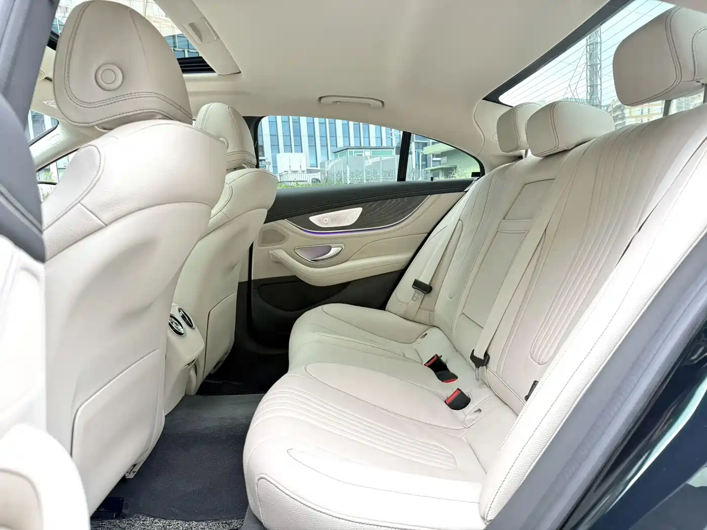 Mercedes-Benz CLS 2022 CLS 300 Dynamic фото 12