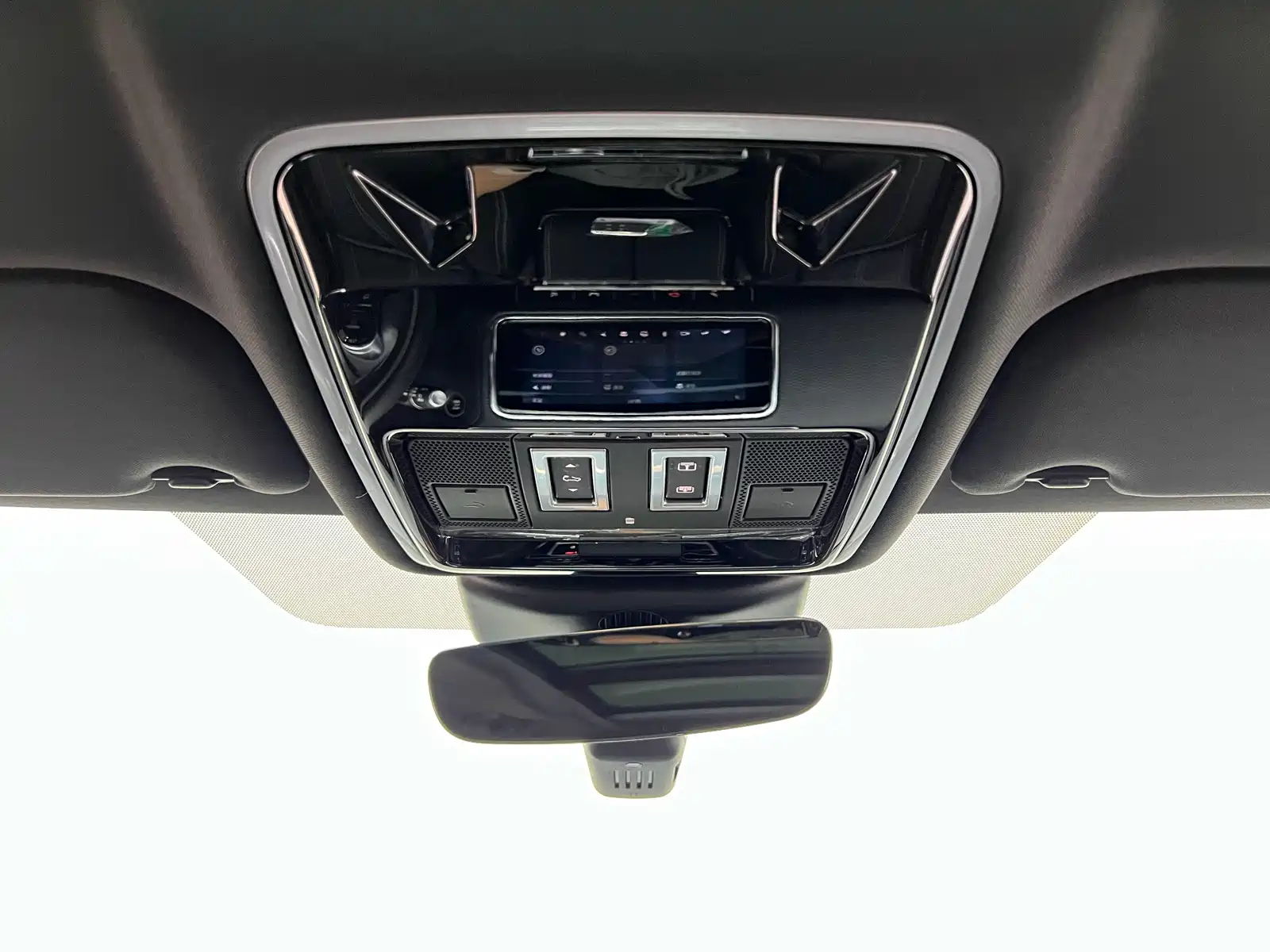 Фото 23 - Land Rover Range Rover Velar