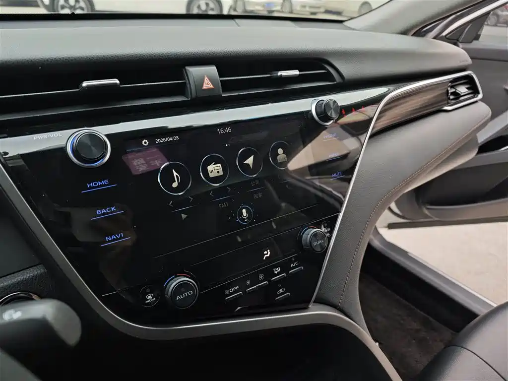 Toyota Camry 2019 Facelift 2.0G Luxury Edition фото 14