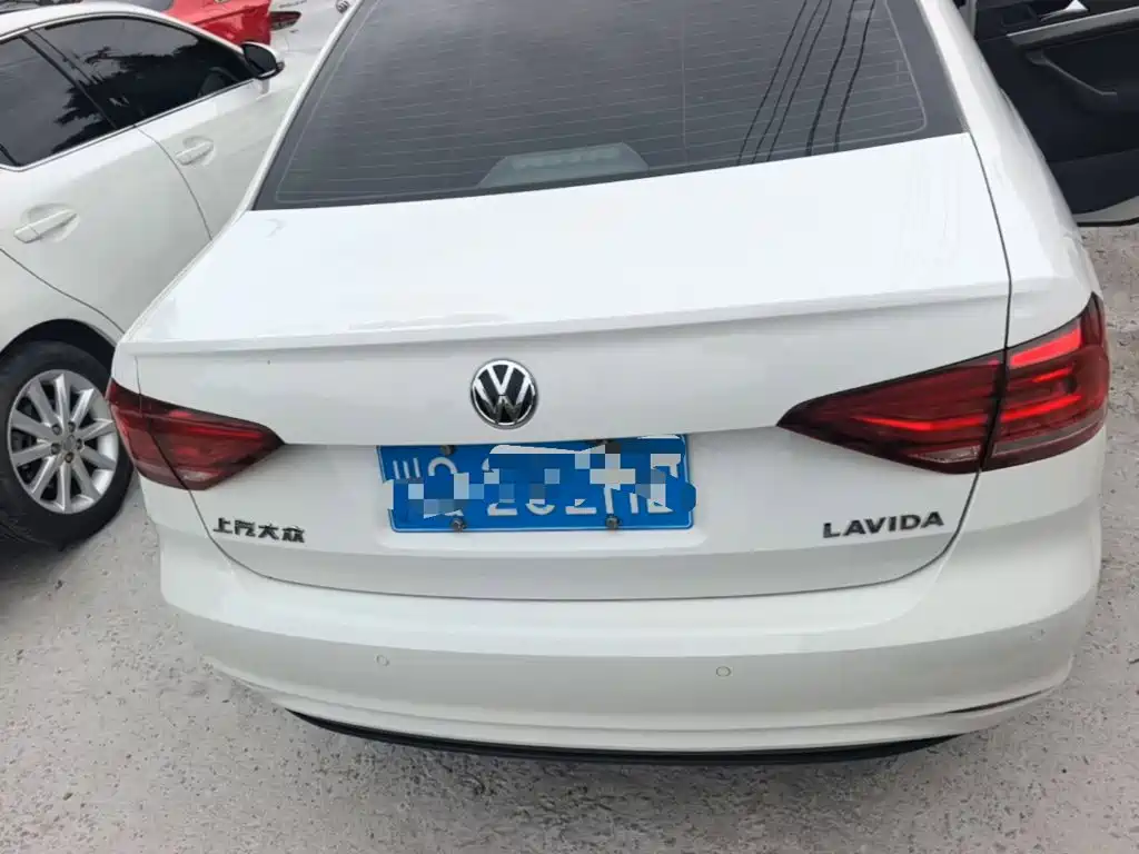 Volkswagen Lavida, миниатюра 6