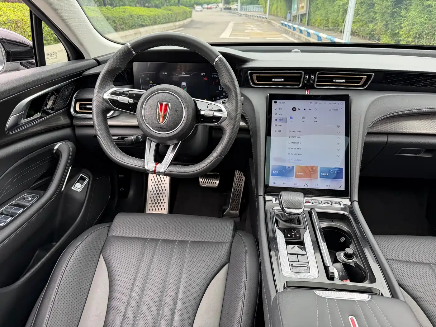 Hongqi H6 2023 2.0T Elegance Edition фото 18