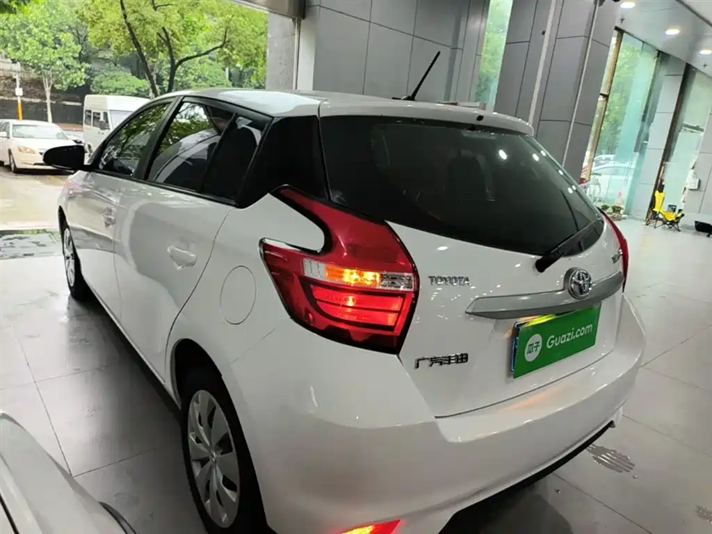 Toyota YARiS L Zhi Xuan 2016 Facelift 1.5E CVT Charming Edition фото 5