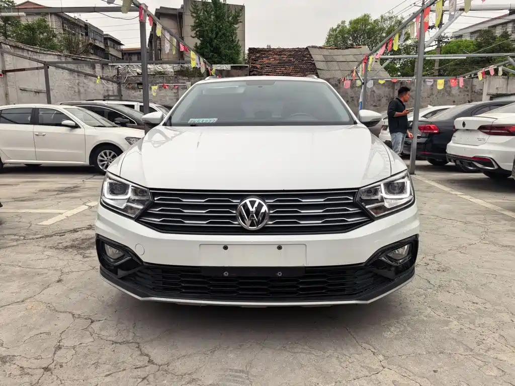 2021 Volkswagen C-TREK