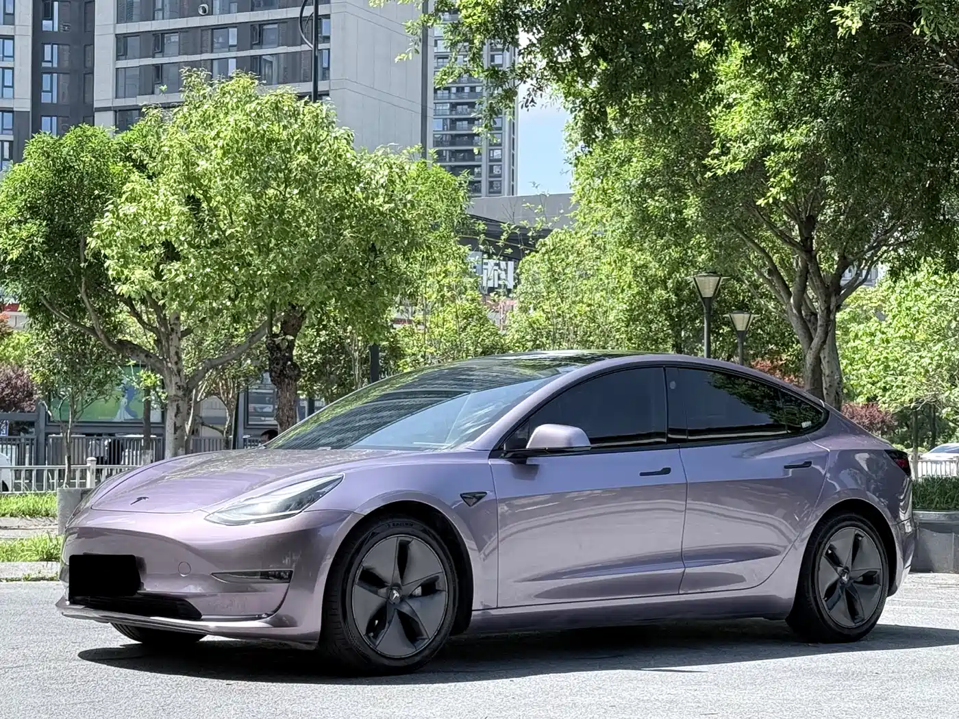 Tesla Model 3 (Import) 2020 2019 Long Range All-Wheel Drive Edition