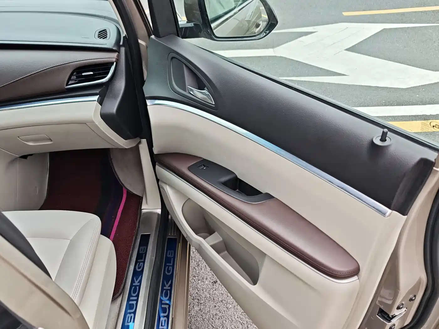 Buick GL8 2022 Land Business Class 652T Comfort фото 18