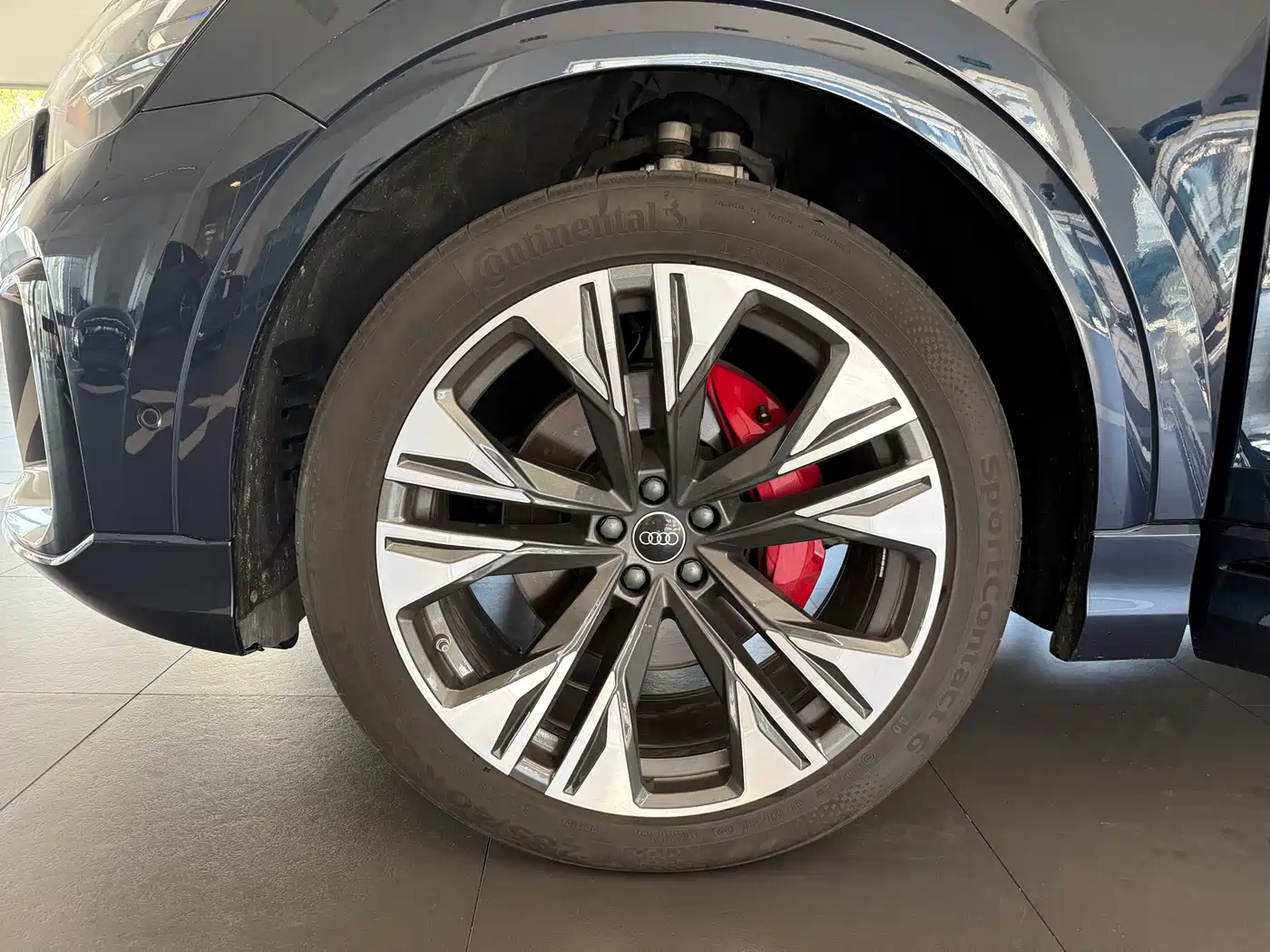 Audi Q8 2025 2024 55 TFSI Premium Dynamic