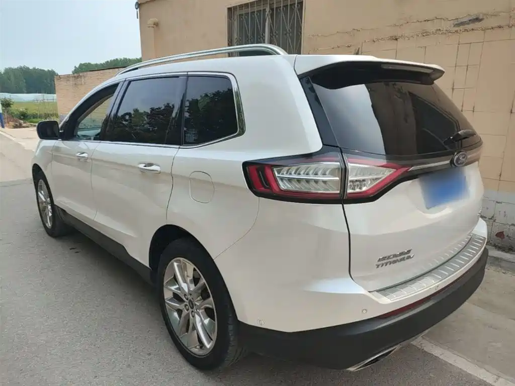 Фото 5 - Ford Edge