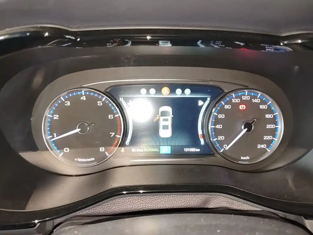 GAC Trumpchi Trumpchi M8 2018 320T Premium Edition фото 12