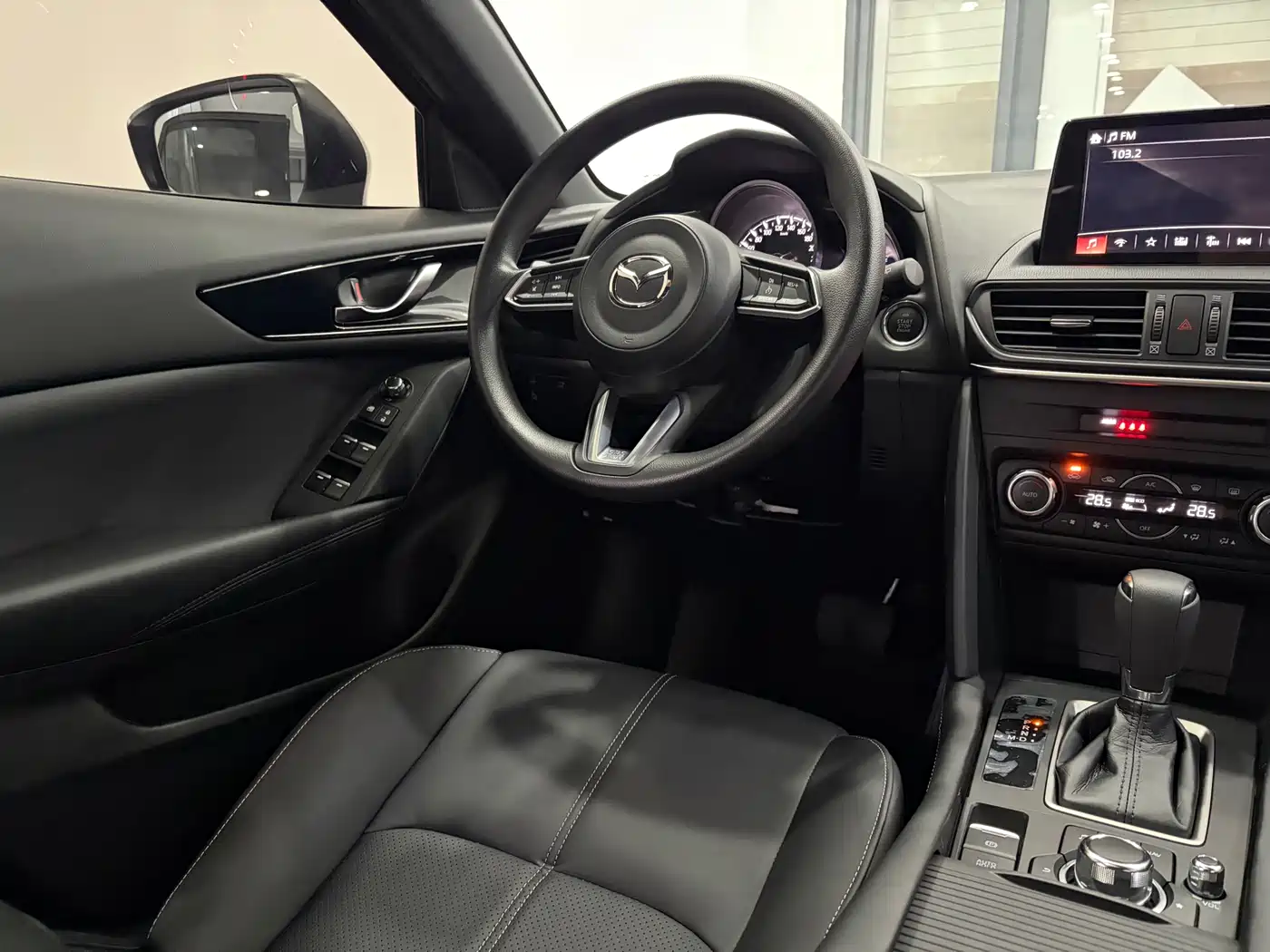 Mazda CX-4 2023 2021 2.0L Auto FWD Skyactiv Explorer Edition