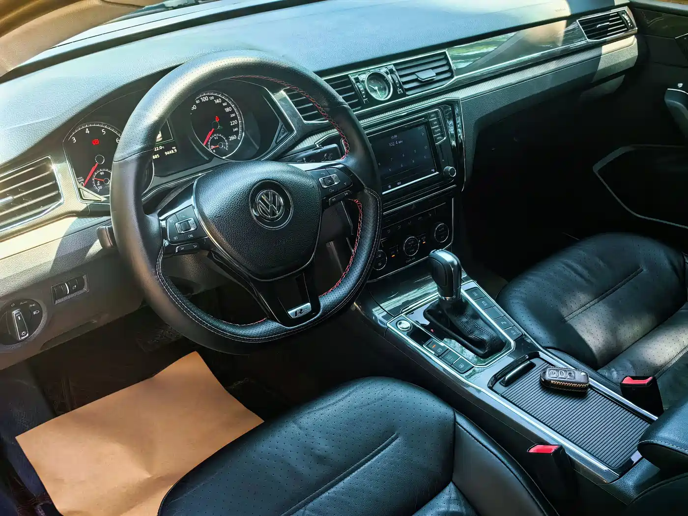 Volkswagen Passat 2016 330TSI DSG Executive Edition фото 6