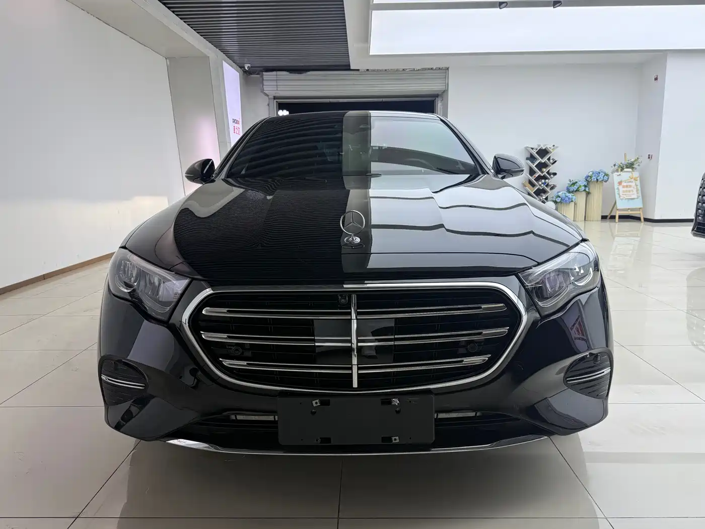 Mercedes-Benz E-Class 2024 E 300 L Fashion фото 11