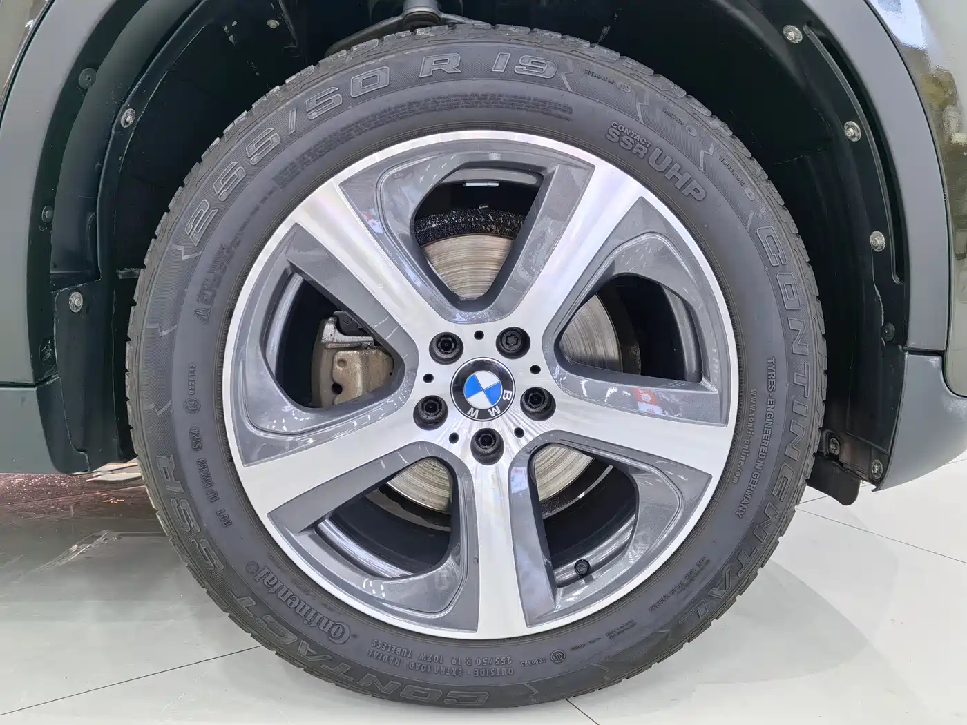 BMW X6 2015 xDrive35i Luxury Model фото 23