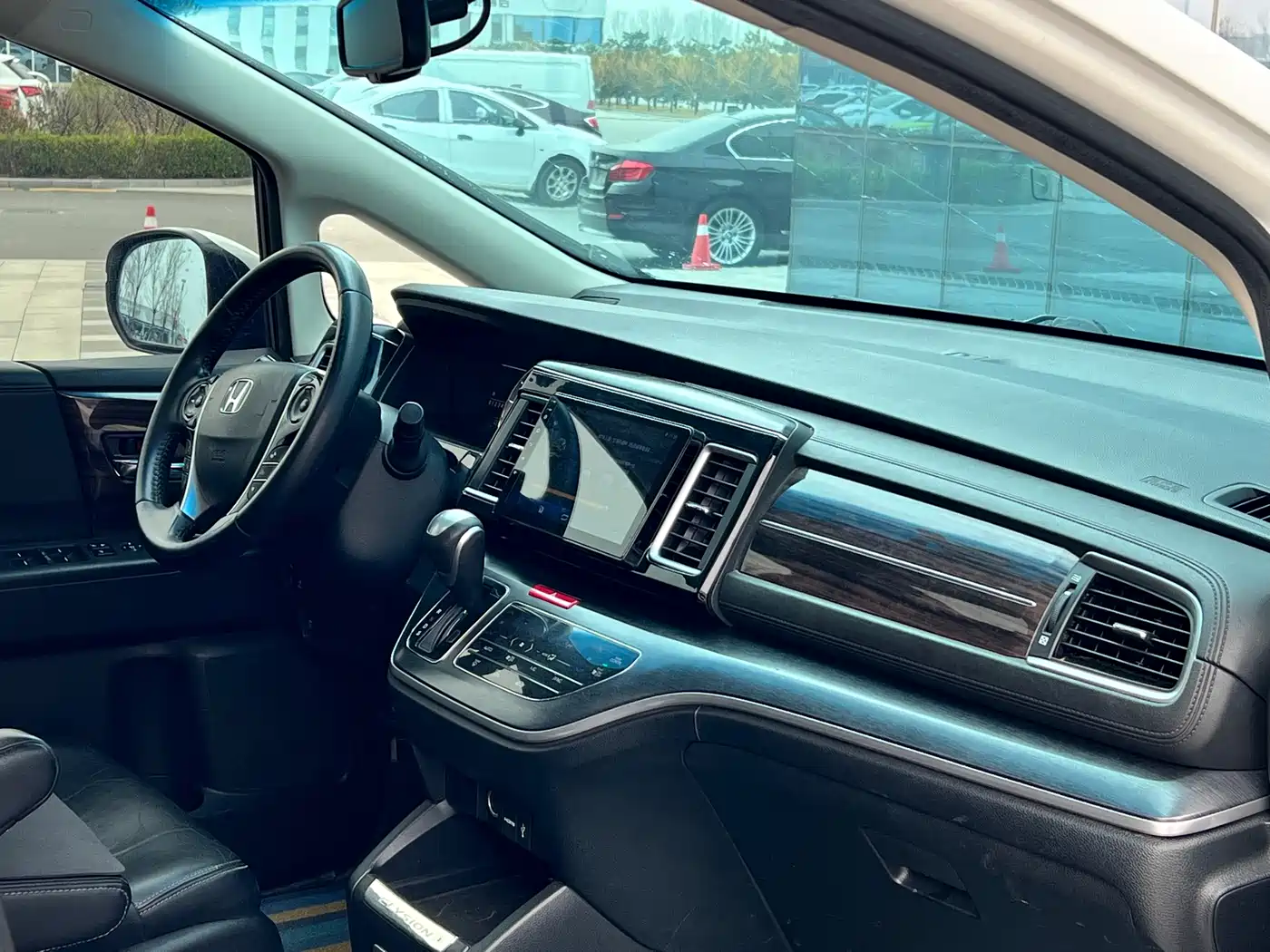 Honda Elysion 2016 2016 2.4L Luxury Edition