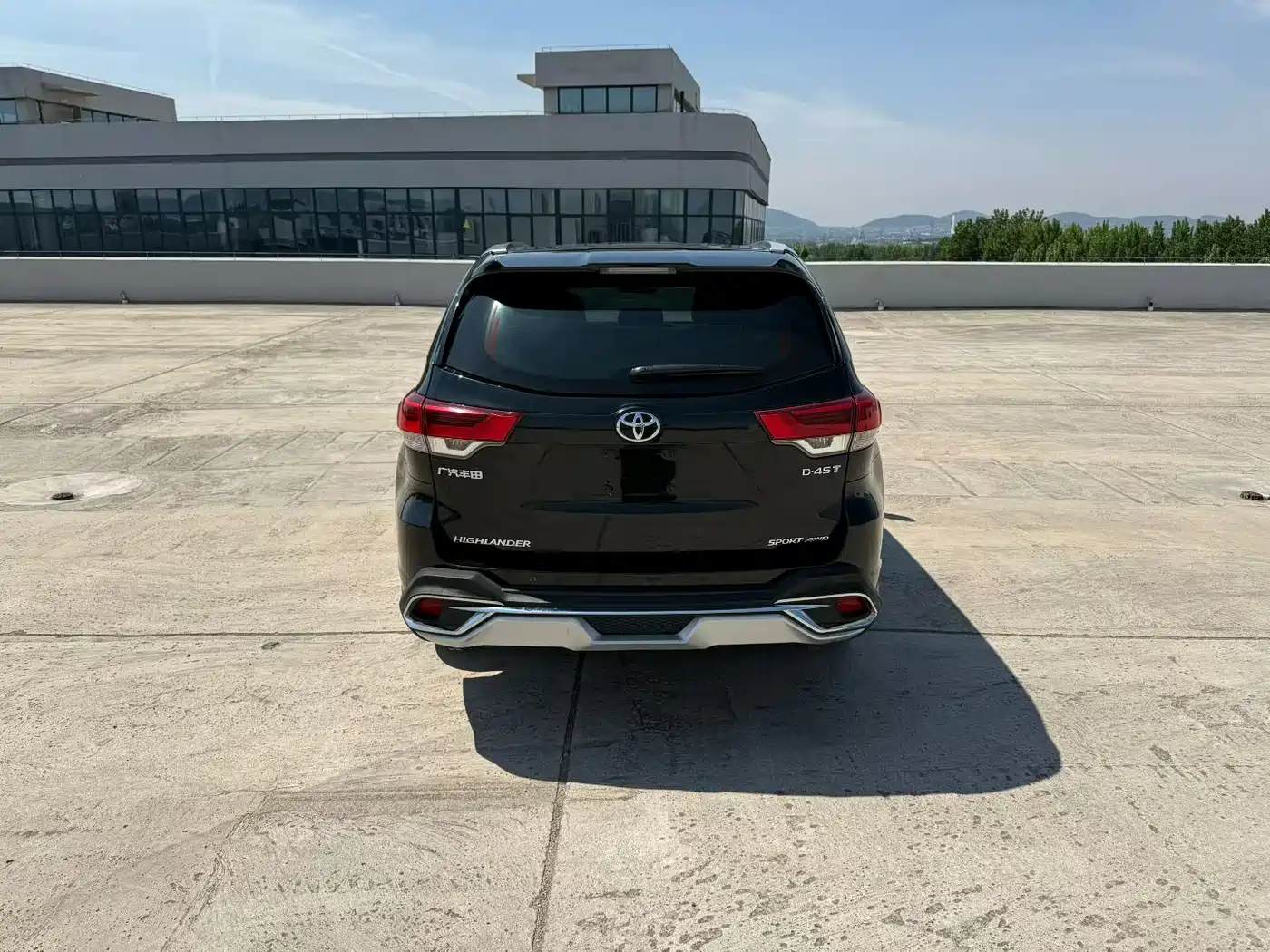 TOYOTA HIGHLANDER