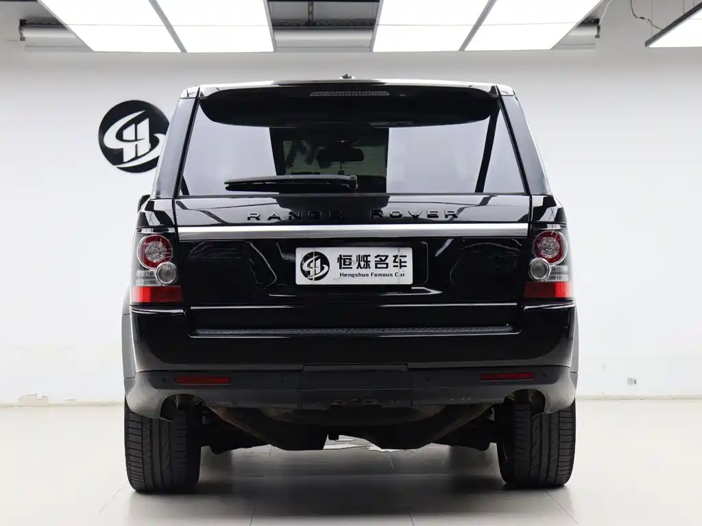 Photo 24 - Land Rover Range Rover Sport