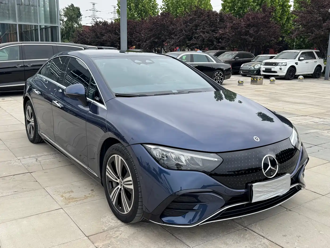 Mercedes-Benz EQE 2022 350 Pioneer Edition фото 3
