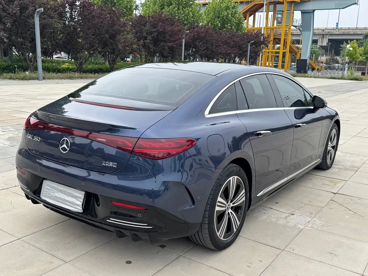 Mercedes-Benz EQE 2022 350 Pioneer Edition фото 7