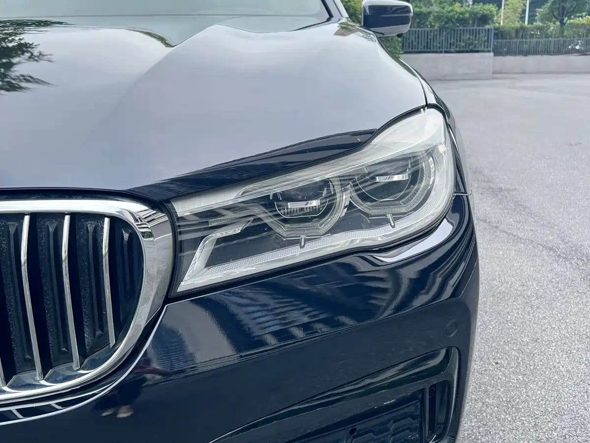 BMW 7 Series 2018 740Li Leading Type M Sport Package фото 8