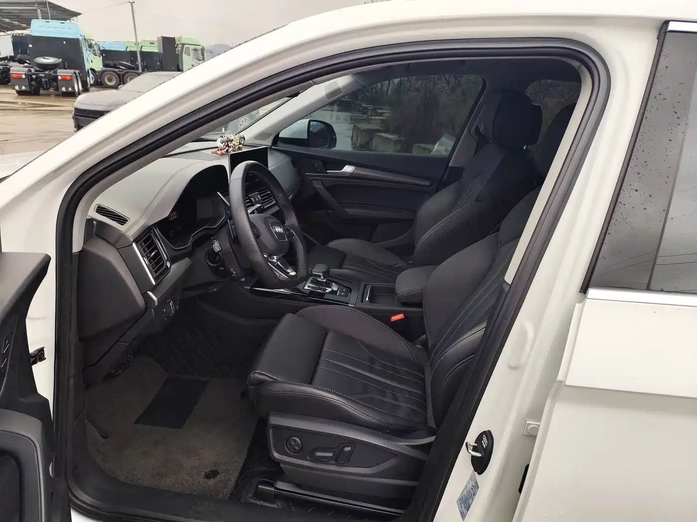 Audi Q5L 2022 Facelift 45T Luxury Dynamic фото 4