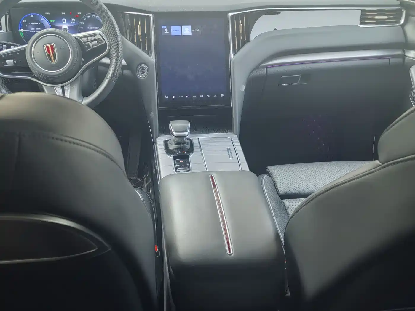 Hongqi HS7 PHEV 2024 2024 2.0T PHEV AWD Flagship 6-Seater
