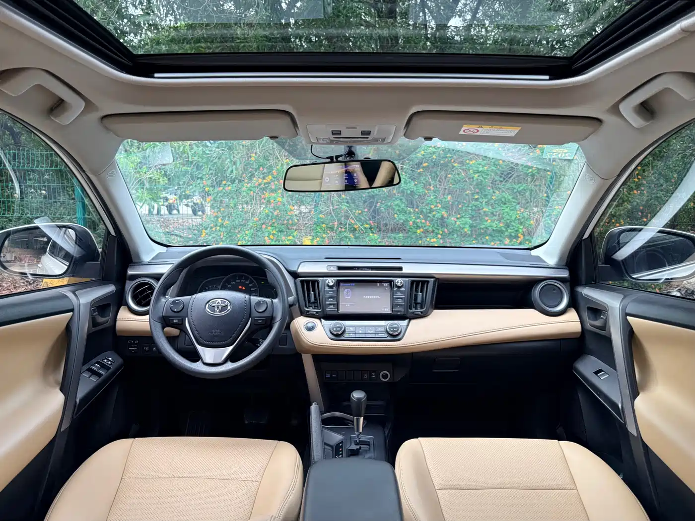 Toyota RAV4 Rongfang 2019 2.0L CVT 2WD Trend Edition China VI фото 6