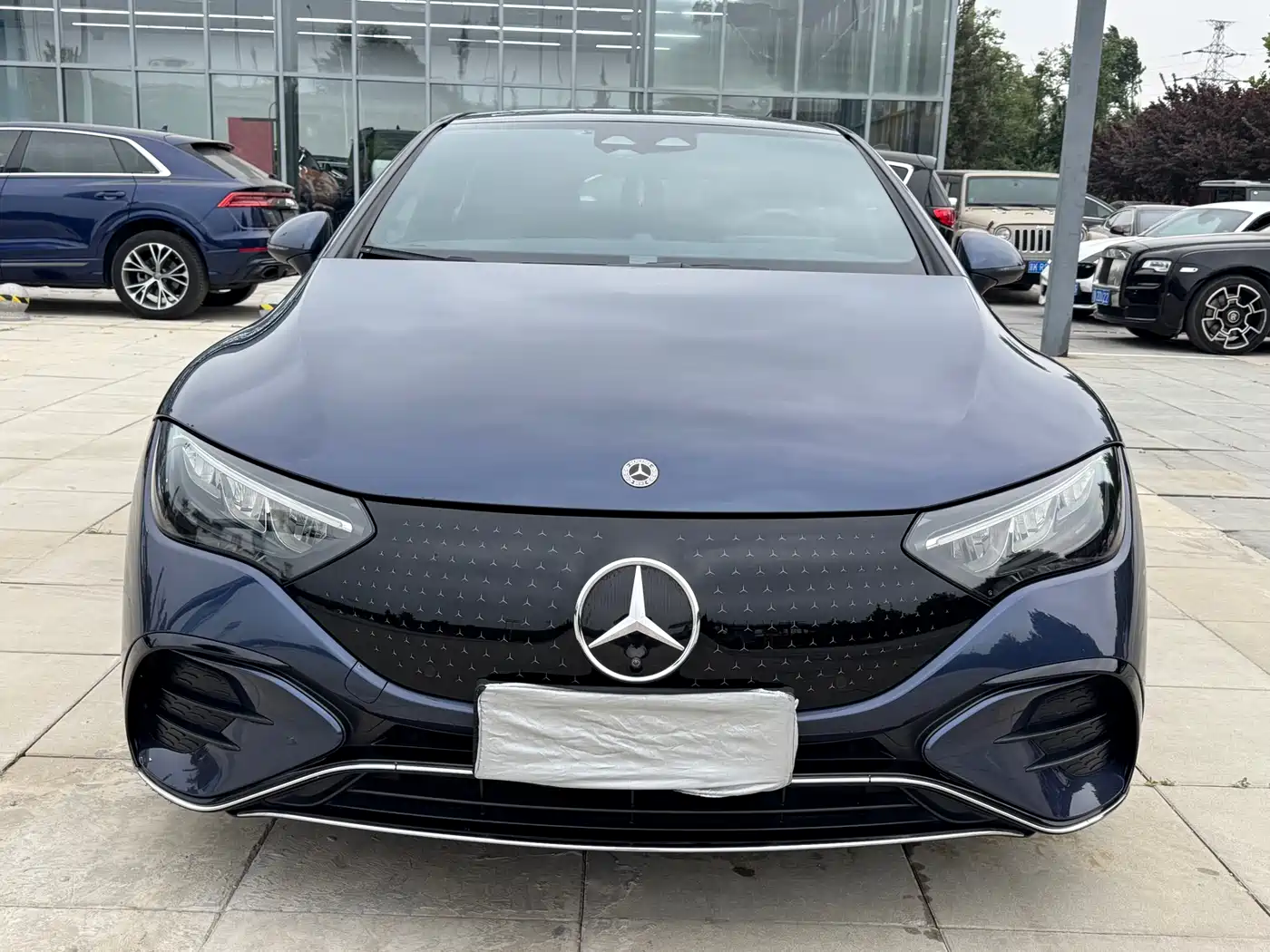 Mercedes-Benz EQE 2022 350 Pioneer Edition фото 2