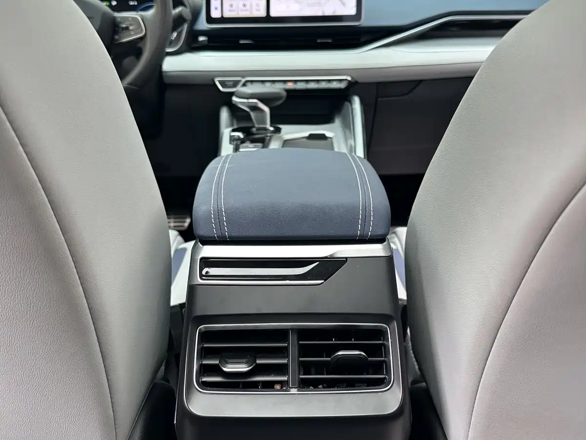 GEELY XINGRUI