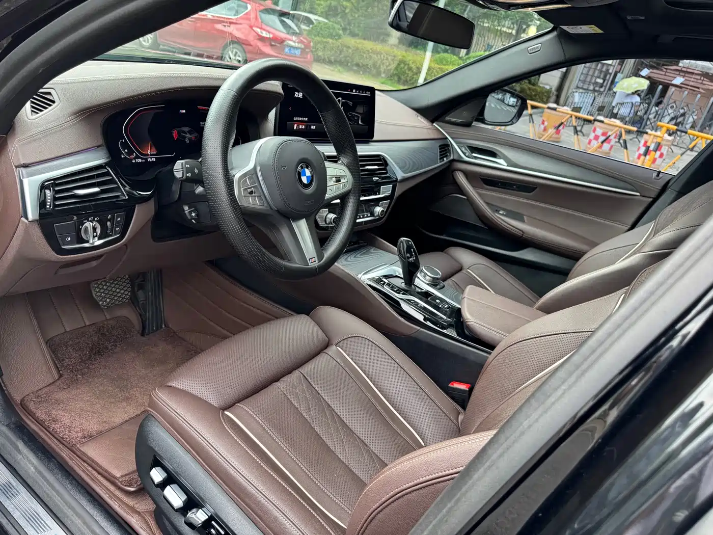 Фото 10 - BMW 5 Series