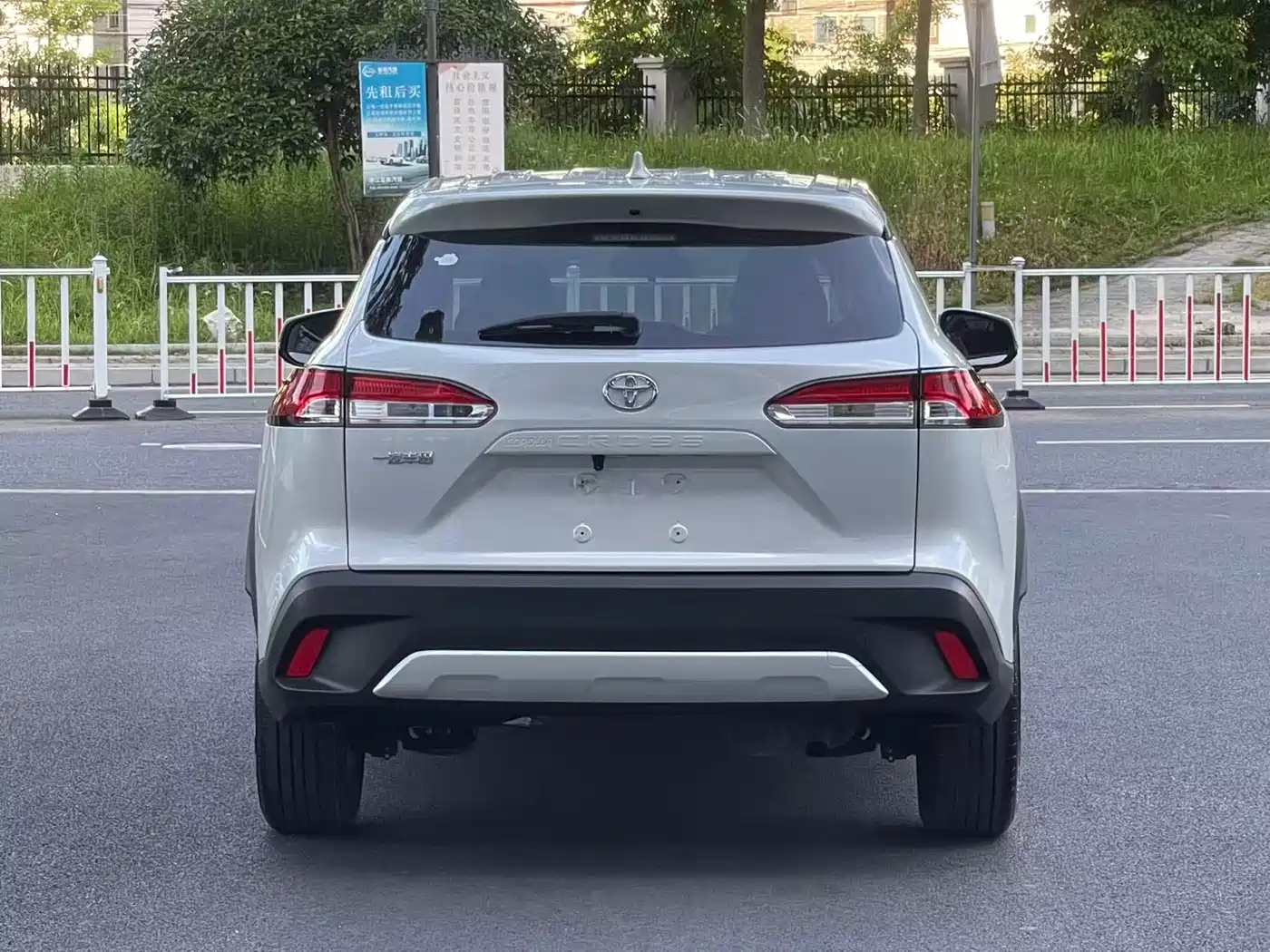 Toyota Corolla Cross 2022 2.0L Elite Edition фото 6