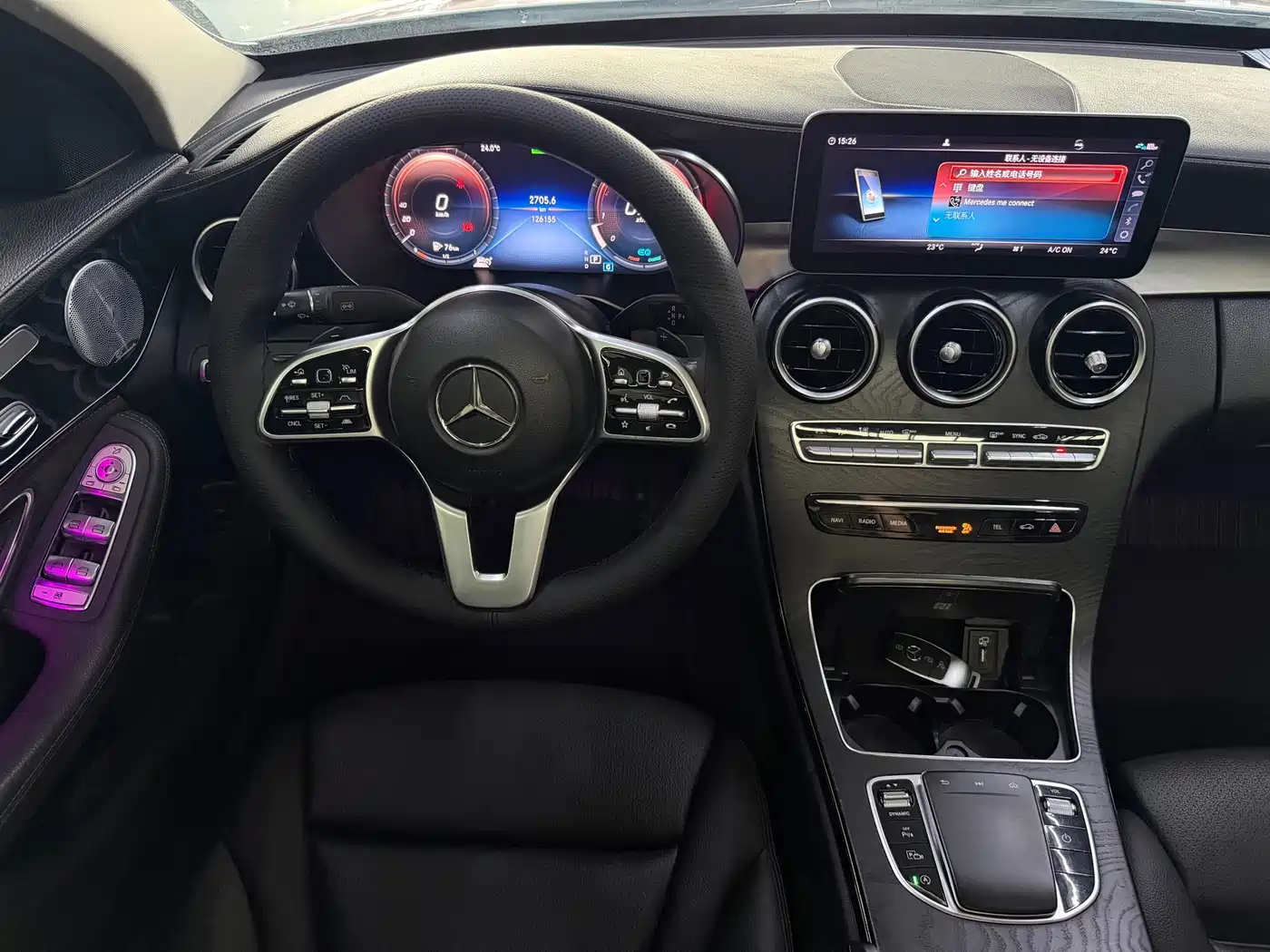 Photo 14 - Mercedes-Benz C-Class