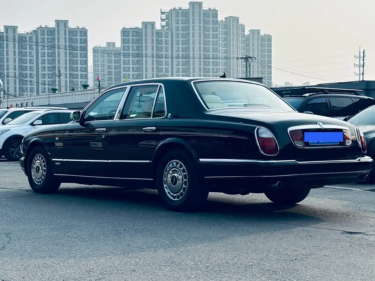 Rolls-Royce Phantom 2004 Model 6.7L Standard Version фото 3