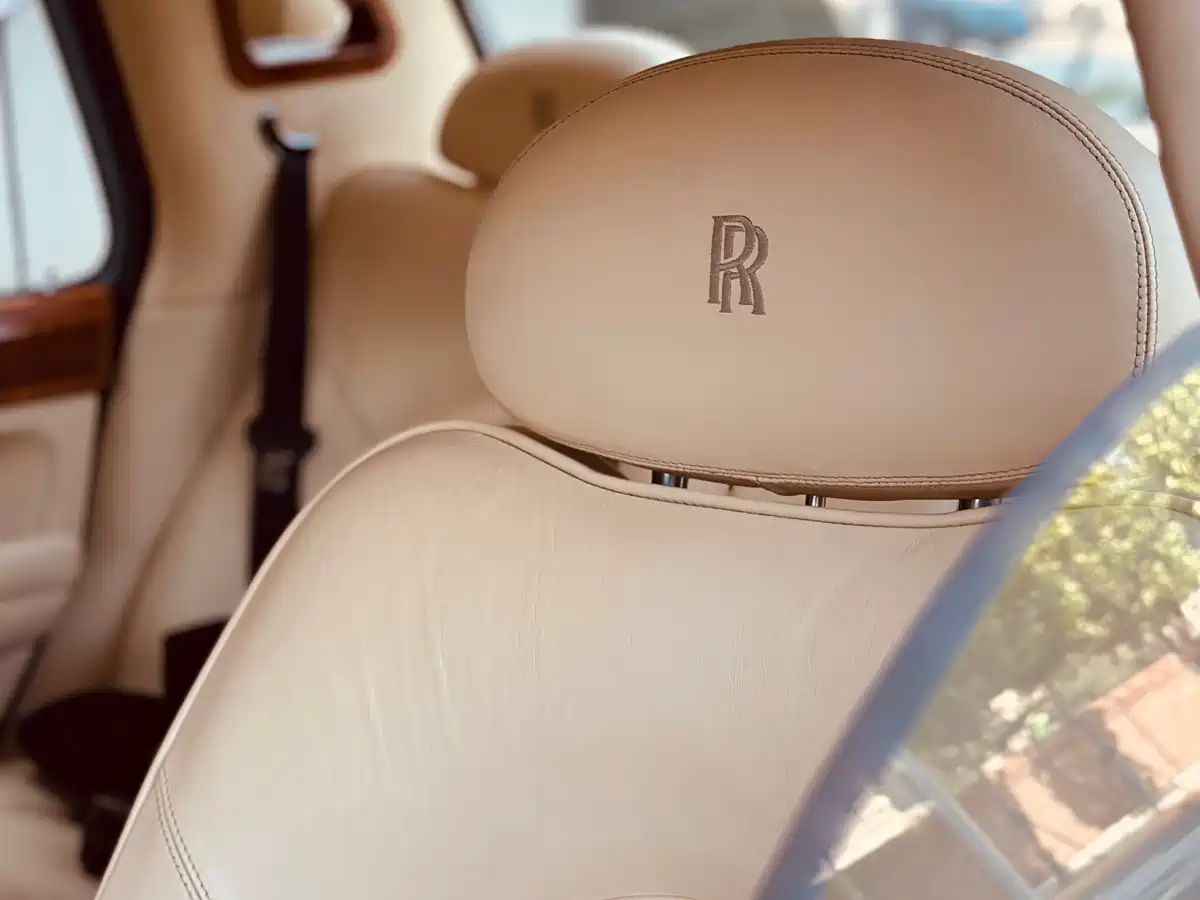Rolls-Royce Phantom 2004 Model 6.7L Standard Version фото 4