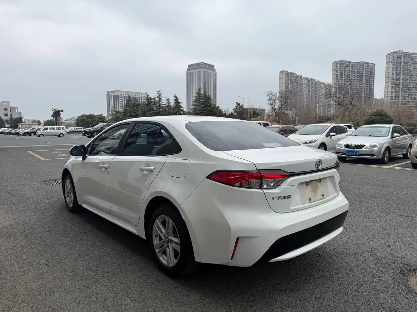 Toyota Levin 2022 185T CVT Luxury Edition фото 20
