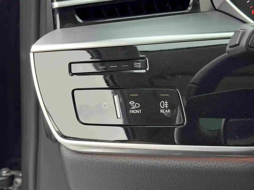 Photo 20 - Audi A8 New Energy