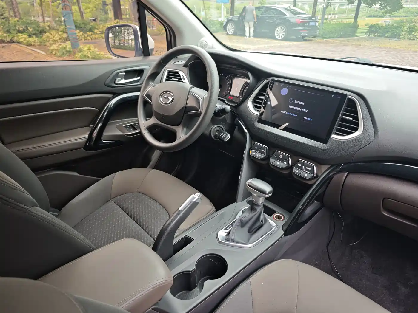 GAC Trumpchi Trumpchi GS4 2017 200T G-DCT 2WD Comfort фото 15