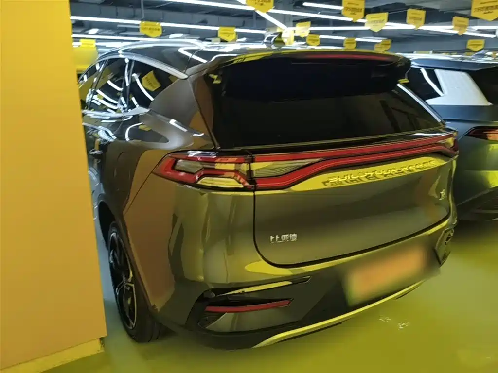 BYD Tang New Energy 2021 DM-i 112KM Honor фото 5