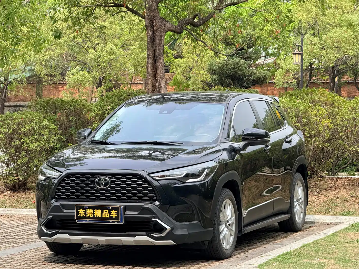 Toyota Corolla Cross 2022 2.0L Pioneer Edition фото 3