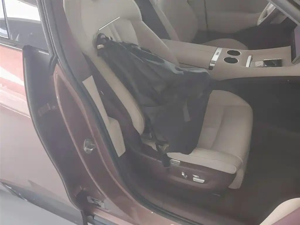 Xiaomi Auto Xiaomi YU7 2025 Ultra Long Range High Performance AWD Max Edition фото 19