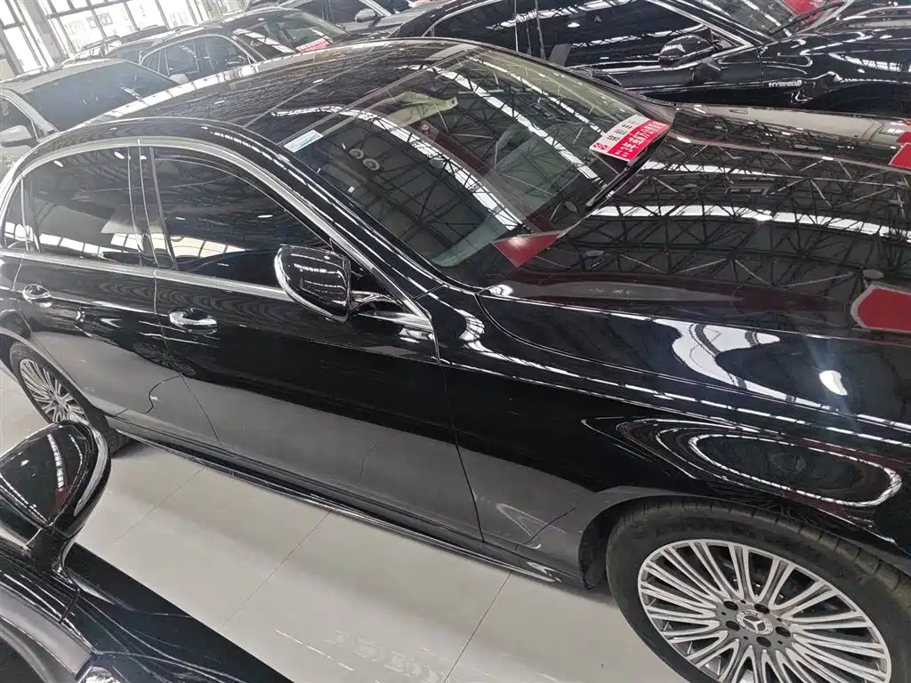 Mercedes-Benz E-Class 2019 E 200 L Sport 4MATIC фото 4