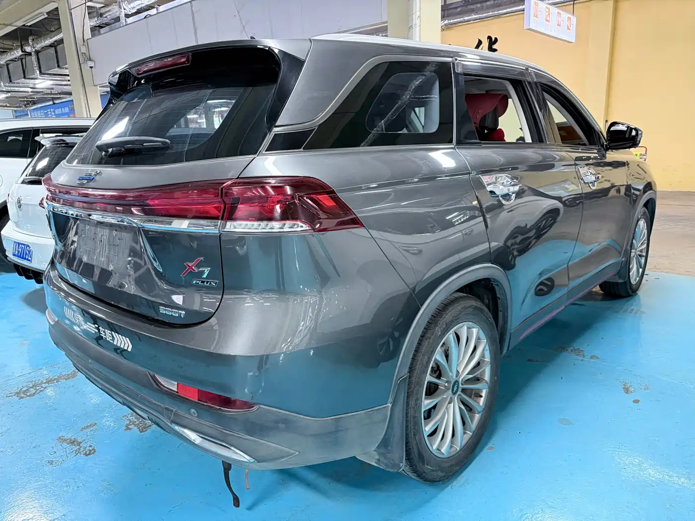 Changan Oshan X7 PLUS 2022 2022 1.5T Blue Whale Edition Auto Executive