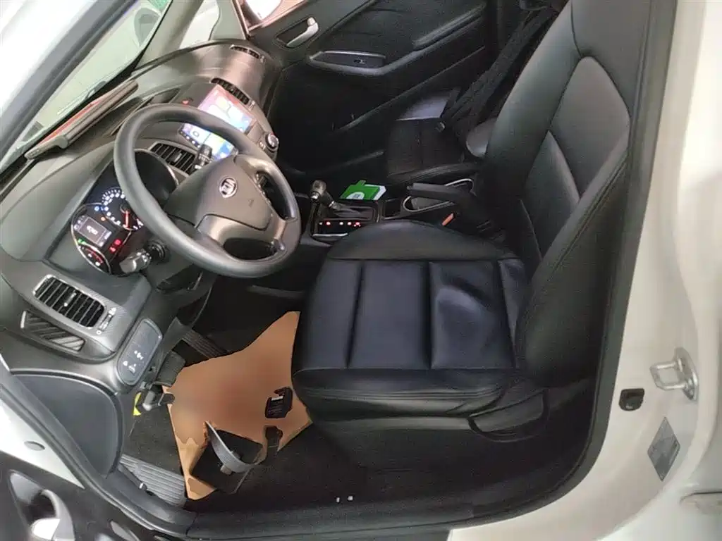 Kia K3 2017 1.6L Automatic 15th Anniversary Special GLS фото 15