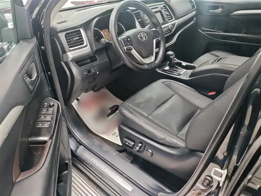 Toyota Highlander 2017 2.0T 4WD Premium 7-Seater фото 3