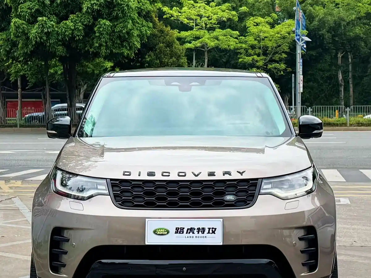 Land Rover Discovery 2021 360PS R-Dynamic HSE фото 2