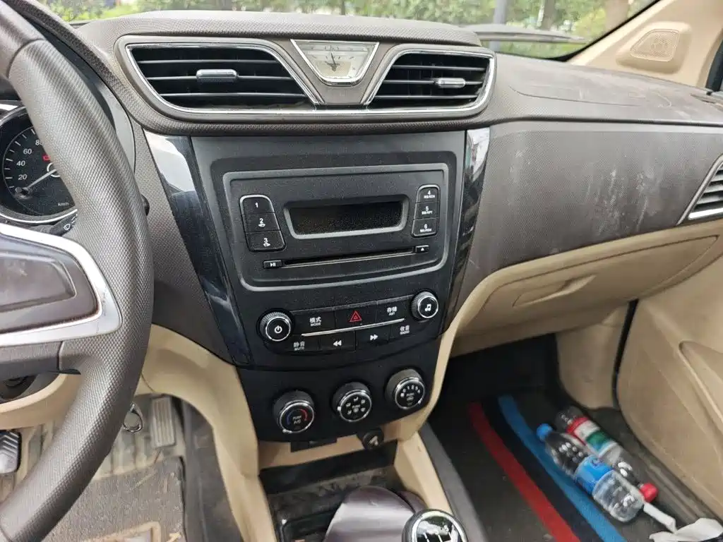 Фото 6 - Wuling Motors Wuling Hongguang